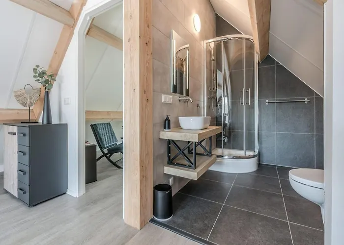 Thatched With Private Terrace Nr 670 Vakantiehuis