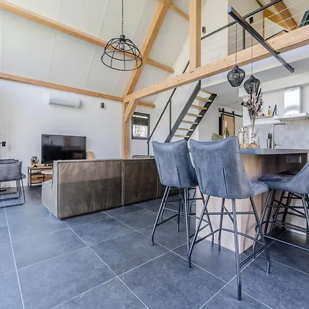 Casa de Férias Thatched With Private Terrace Nr 670