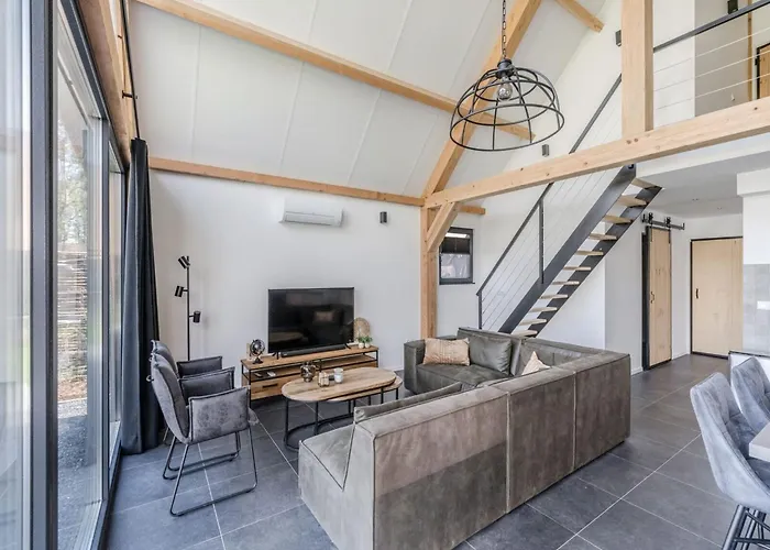 Thatched With Private Terrace Nr 670